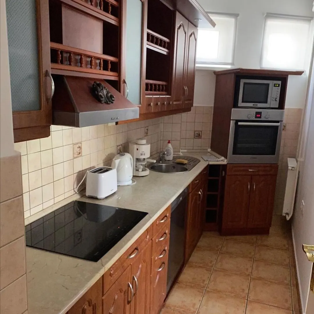 Eros Apartman Haz Hajduszoboszlo Villa